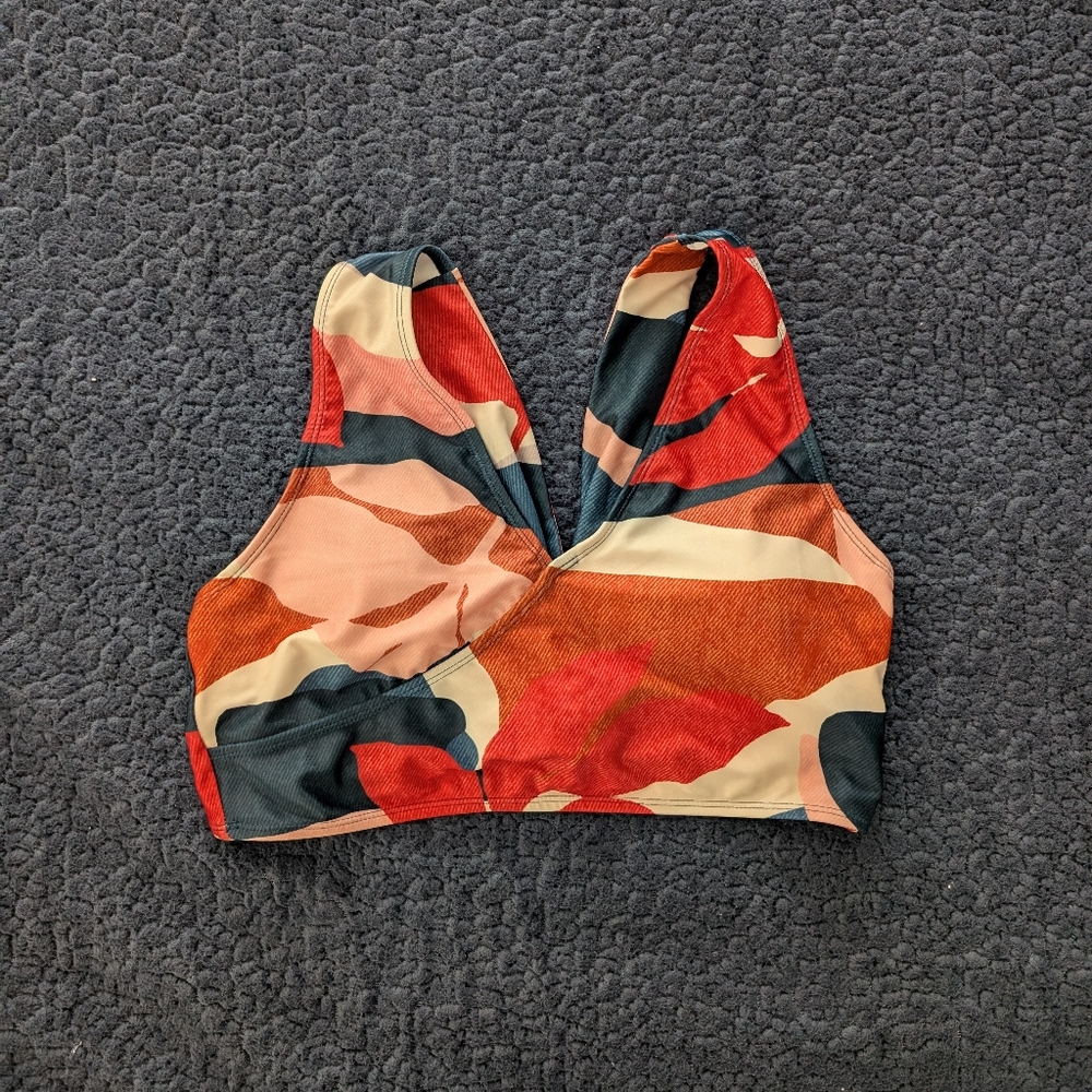 Nani Vista Switch V Crop Swim Top, Size Large